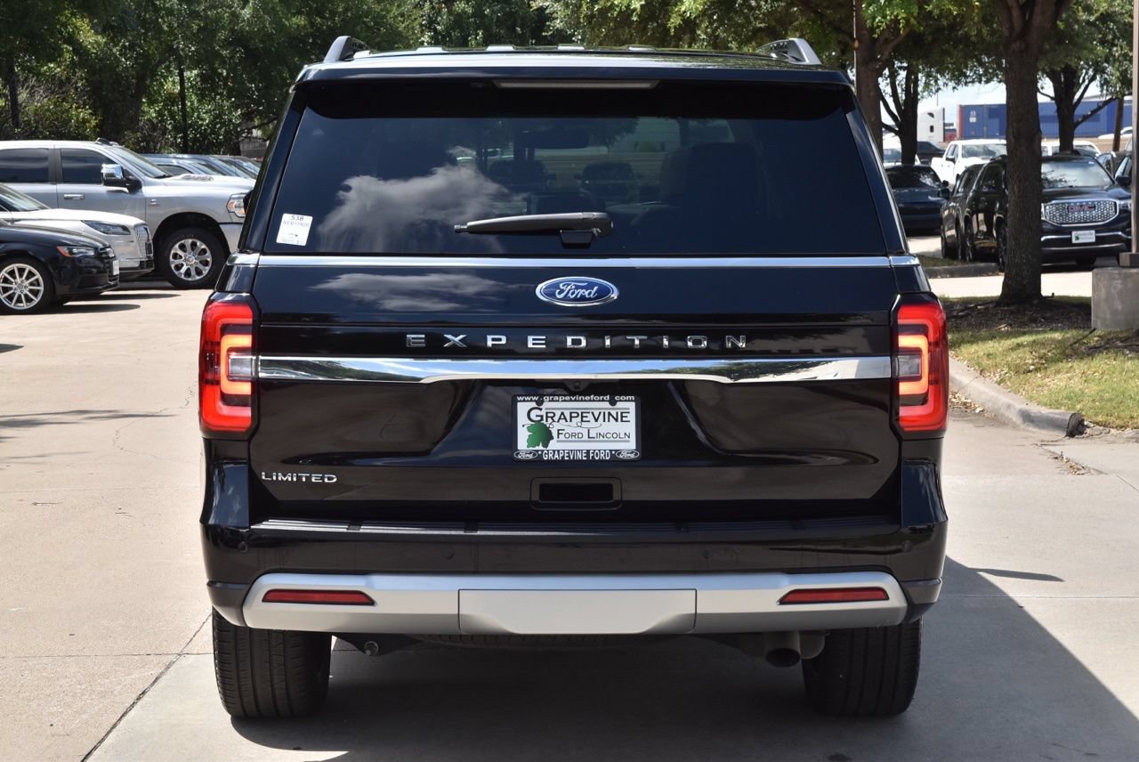 Certified 2024 Ford Expedition Limited RWD image 9