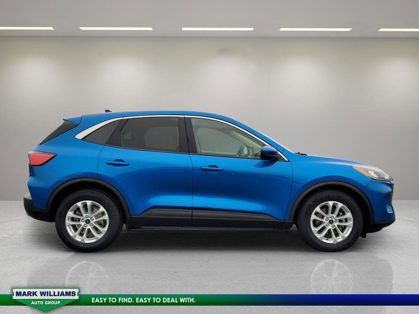 Certified 2020 Ford Escape SE image 6