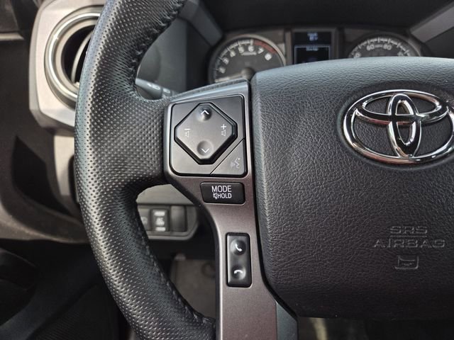 Used 2022 Toyota Tacoma TRD Sport w/ Technology Package image 23