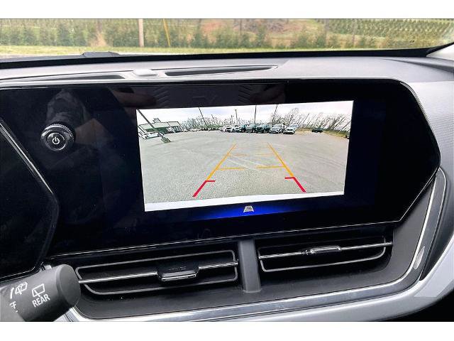 Used 2025 Chevrolet Trax LT image 12