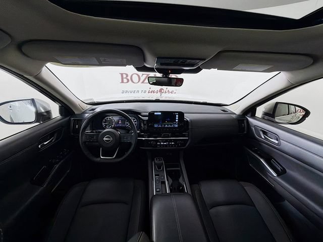 Used 2024 Nissan Pathfinder SL w/ SL Premium Package FWD image 30