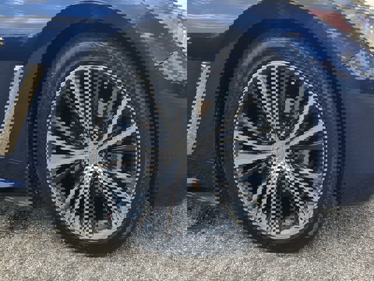 Used 2019 INFINITI Q60 3.0t Luxe w/ Essential Package image 9