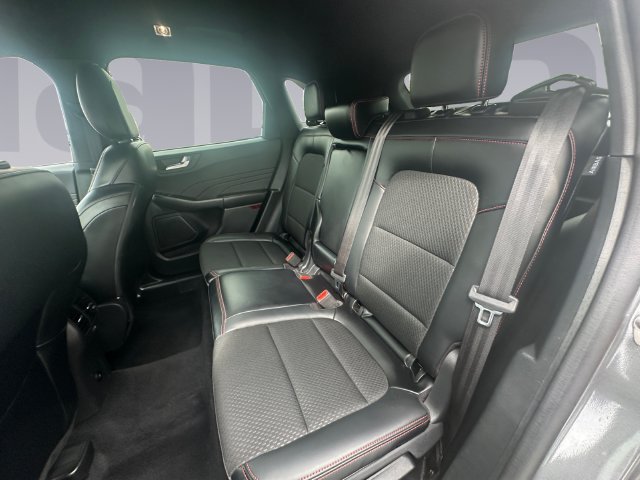 Certified 2025 Ford Escape ST-Line AWD/4WD image 16