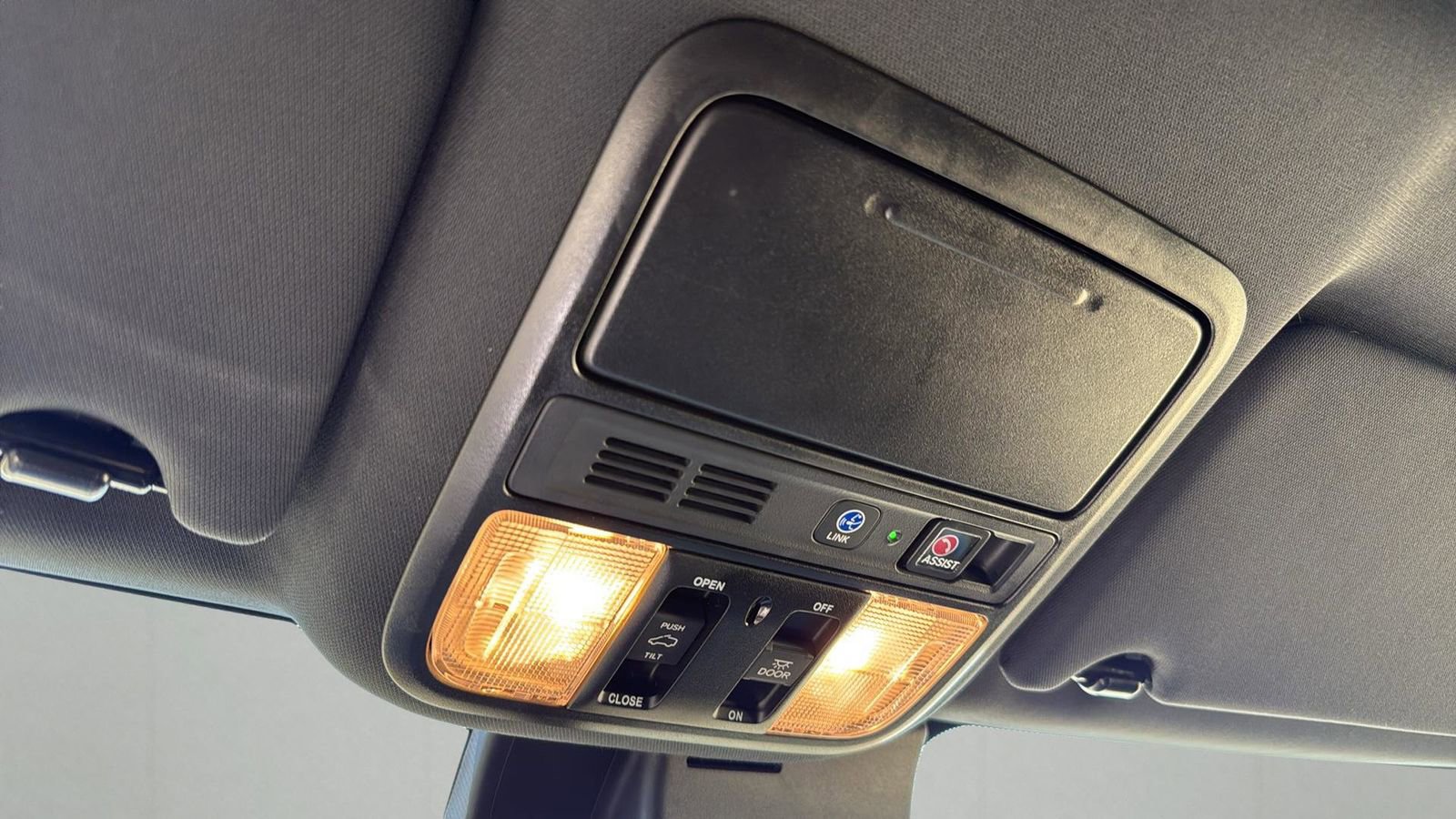 Used 2023 Honda Passport Elite image 23