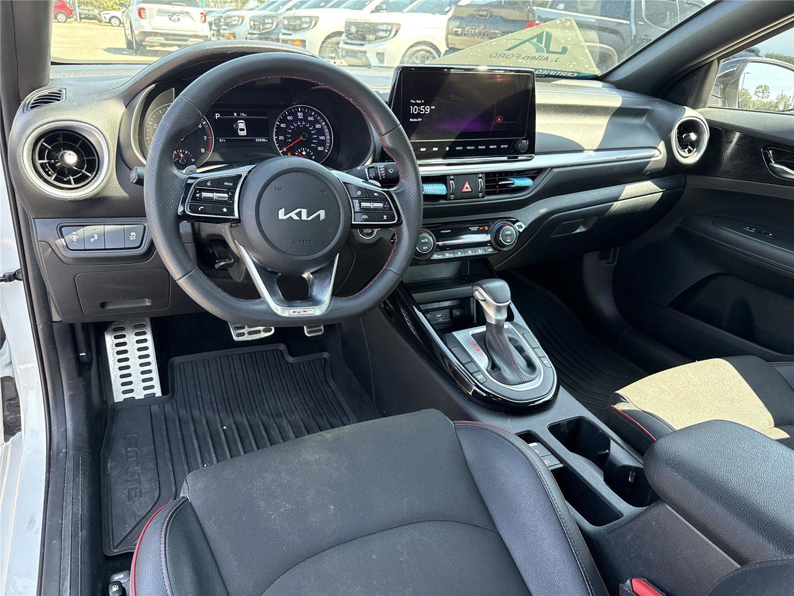 Used 2024 Kia Forte GT image 11