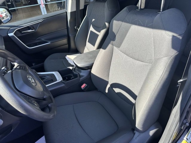 Used 2024 Toyota RAV4 XLE image 12