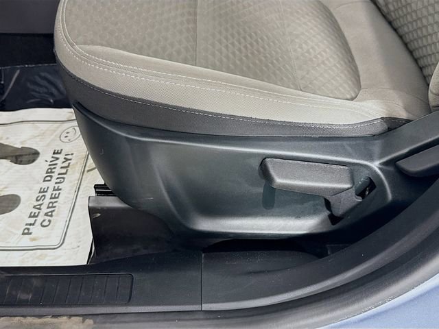 Certified 2022 Ford Escape SE w/ Cold Weather Package image 18