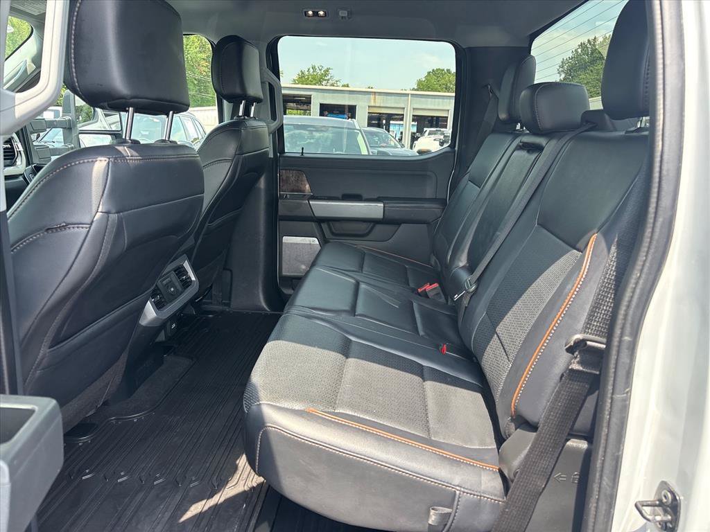 Certified 2025 Ford F250 Lariat w/ Black Appearance Package AWD/4WD image 17
