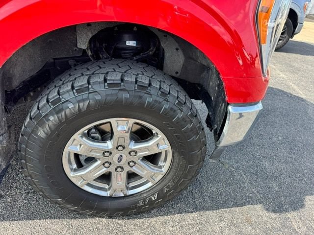 Certified 2022 Ford F150 XLT w/ Equipment Group 302A High AWD/4WD image 7