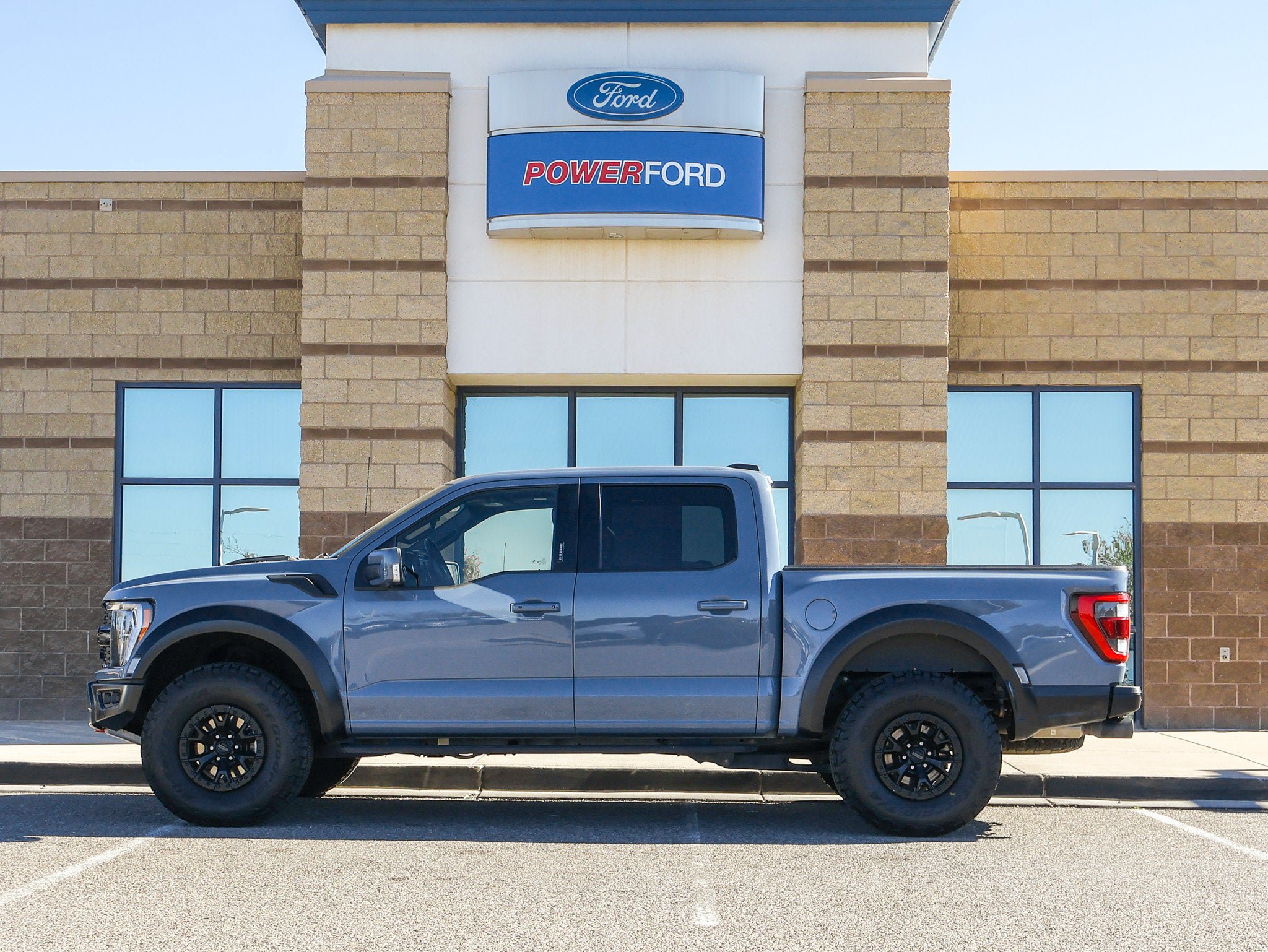 Certified 2023 Ford F150 Raptor w/ Equipment Group 802A Raptor R AWD/4WD image 9
