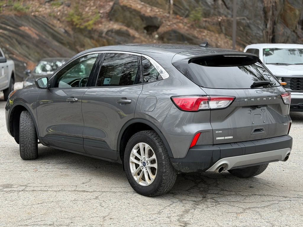 Certified 2022 Ford Escape SE w/ Convenience Package AWD/4WD image 3