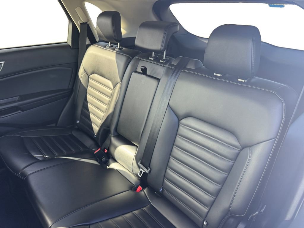 Certified 2024 Ford Edge SEL image 13