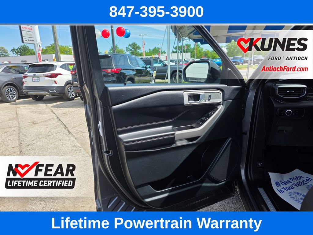 Certified 2024 Ford Explorer Limited AWD/4WD image 17
