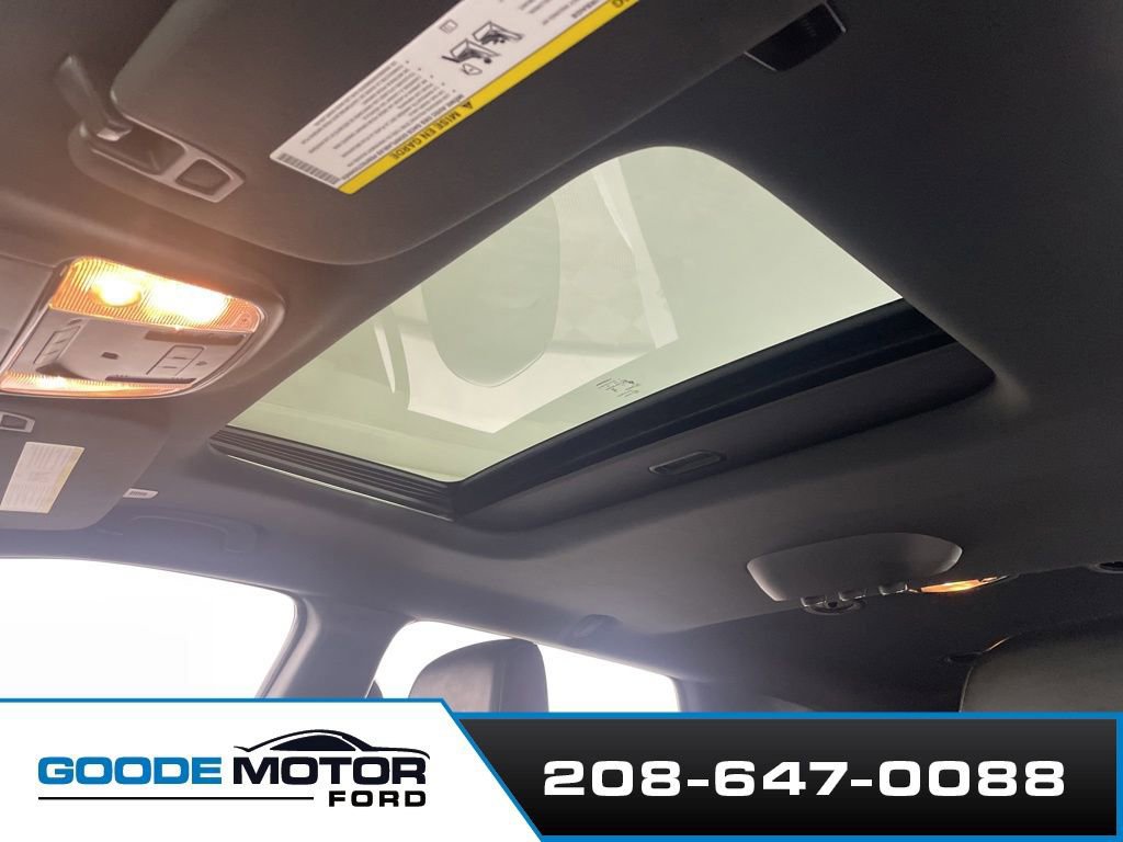 Used 2024 Dodge Durango GT image 19