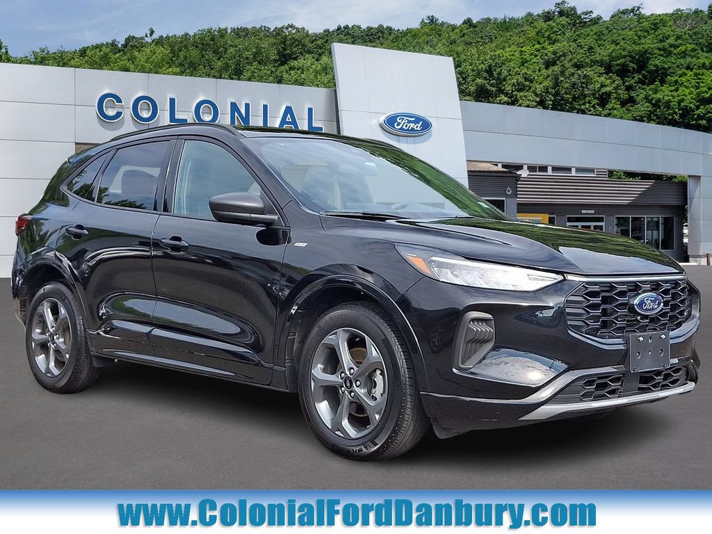 Certified 2023 Ford Escape ST-Line w/ Tech Pack #1 AWD/4WD image 1