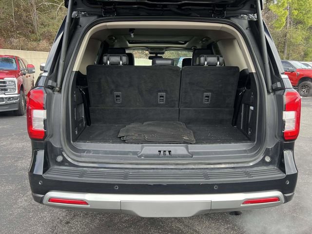 Certified 2023 Ford Expedition XLT image 12