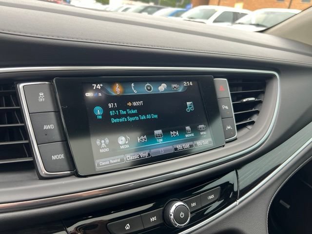 Used 2019 Buick Enclave Avenir w/ Avenir Technology Package AWD/4WD image 13
