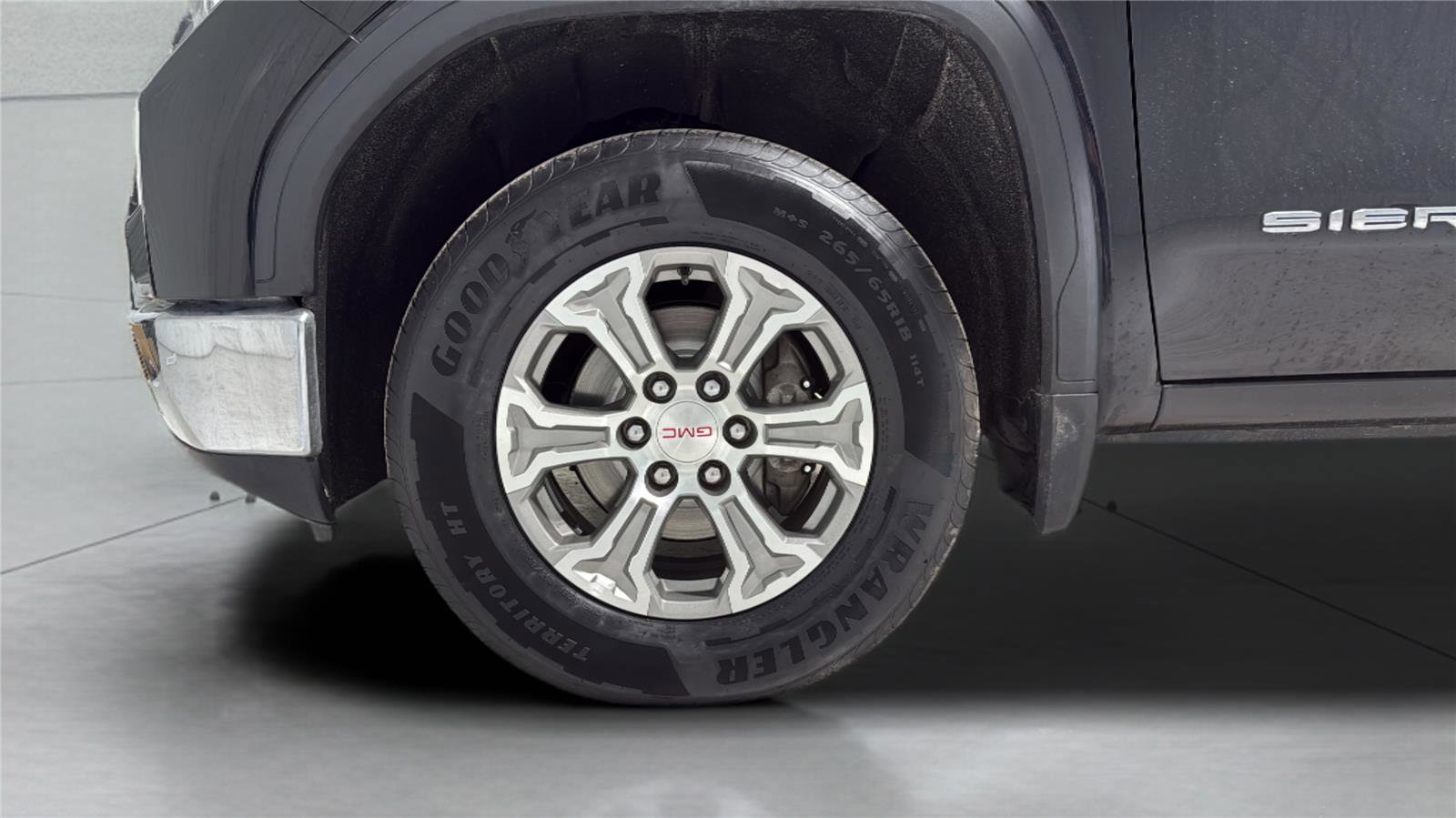 Used 2020 GMC Sierra 1500 SLE w/ SLE Value Package image 9