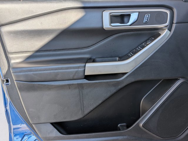 Certified 2020 Ford Explorer XLT w/ Equipment Group 202A image 11