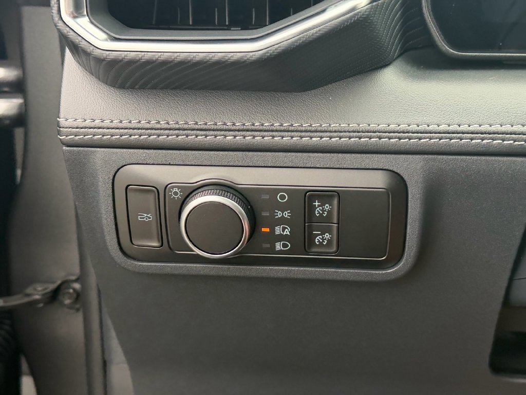 Certified 2026 Ford Mustang Premium RWD image 21
