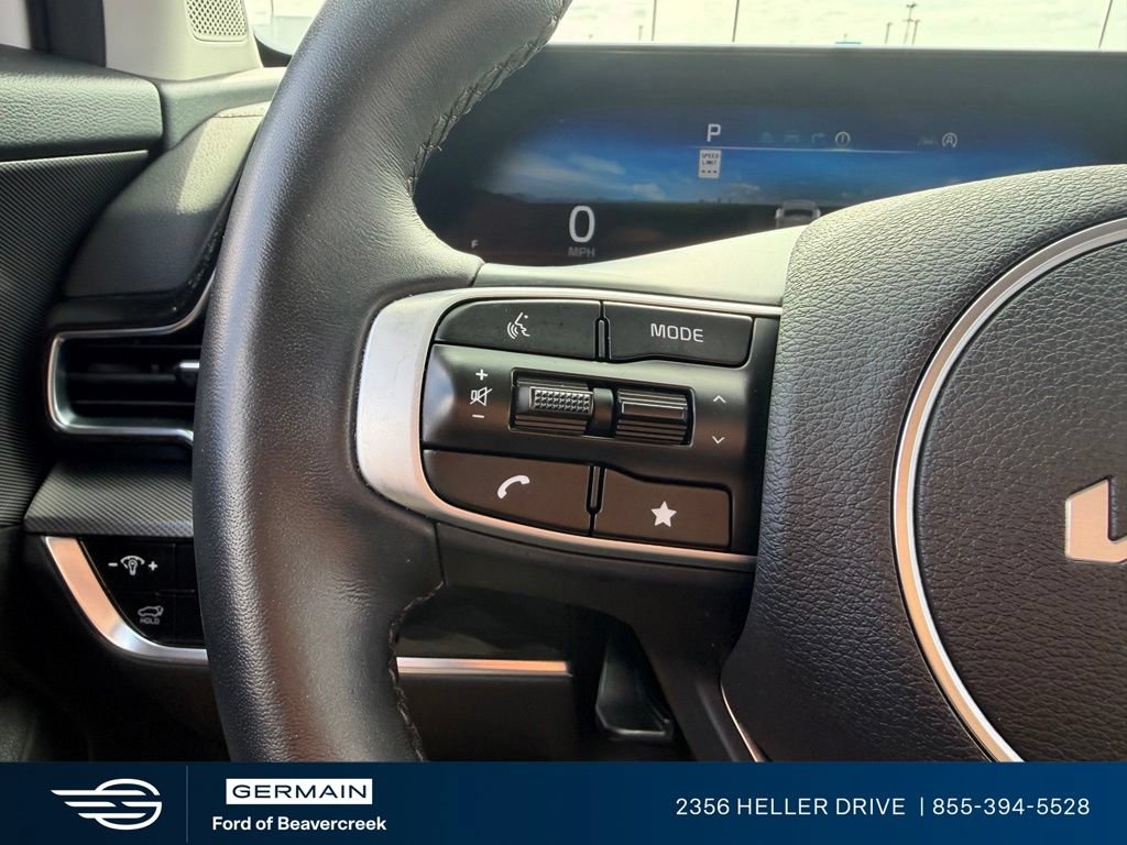Used 2025 Kia Sportage SX AWD/4WD image 25