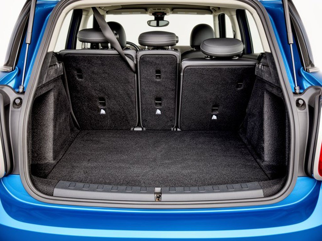 Used 2019 MINI Cooper Countryman S w/ Premium Package FWD image 28