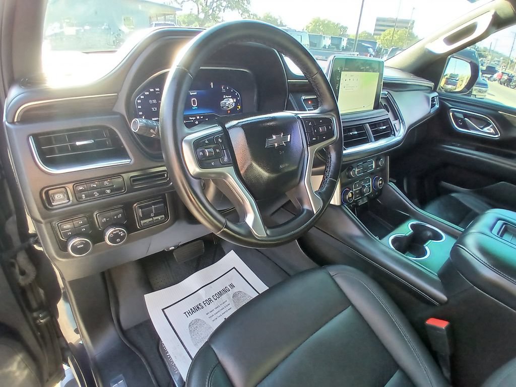 Used 2024 Chevrolet Tahoe Z71 w/ Luxury Package AWD/4WD image 10