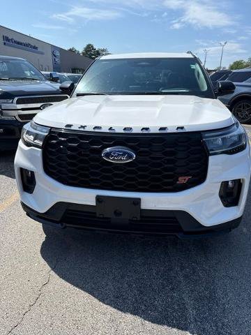 Certified 2025 Ford Explorer ST AWD/4WD image 7