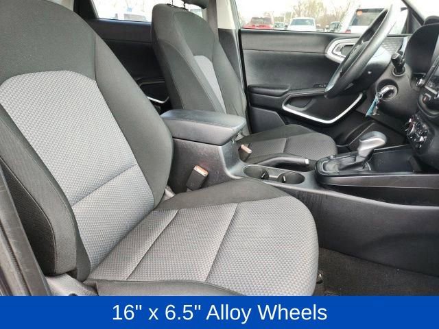 Used 2022 Kia Soul LX w/ Technology Package image 13