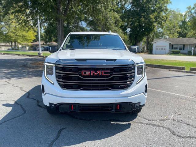 Used 2024 GMC Sierra 1500 AT4 w/ Technology Package AWD/4WD image 2