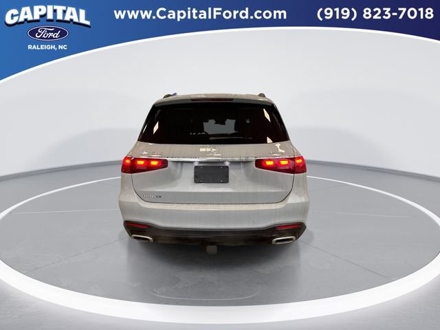 Used 2024 Mercedes-Benz GLS 580 4MATIC image 7