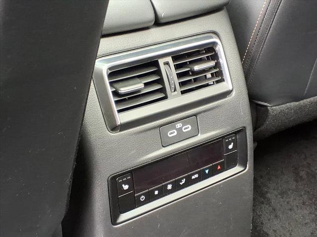 Used 2024 MAZDA CX-90 3.3 Turbo w/ Premium Plus Pkg image 23