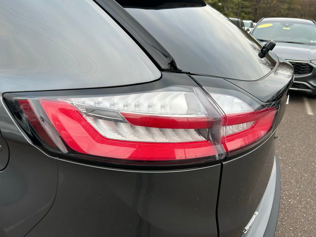 Certified 2022 Ford Edge SEL w/ Convenience Package image 32