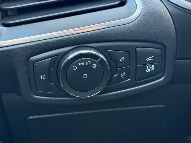 Certified 2021 Ford Edge Titanium AWD/4WD image 22