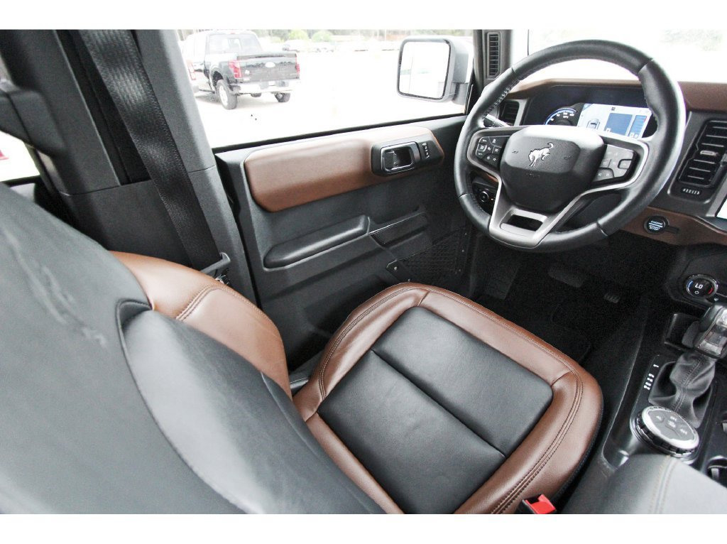 Certified 2024 Ford Bronco Outer Banks AWD/4WD image 11