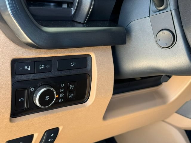Certified 2024 Ford F250 Lariat w/ Tremor Off-Road Package AWD/4WD image 18