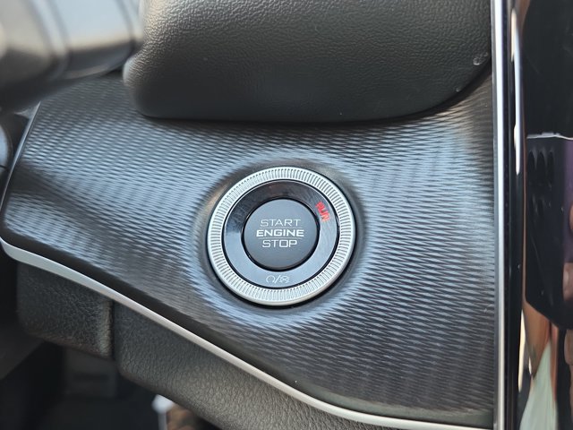 Used 2023 Jeep Grand Cherokee L Laredo AWD/4WD image 26