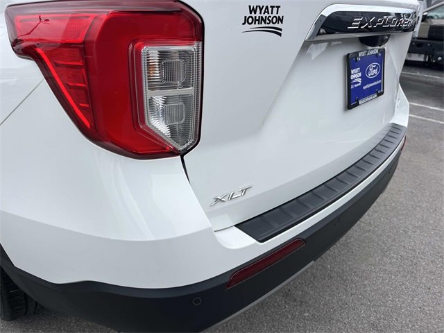 Certified 2022 Ford Explorer XLT w/ Equipment Group 202A image 10