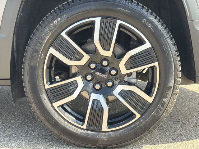 Used 2021 GMC Acadia SLT w/ Elevation Edition AWD/4WD image 14