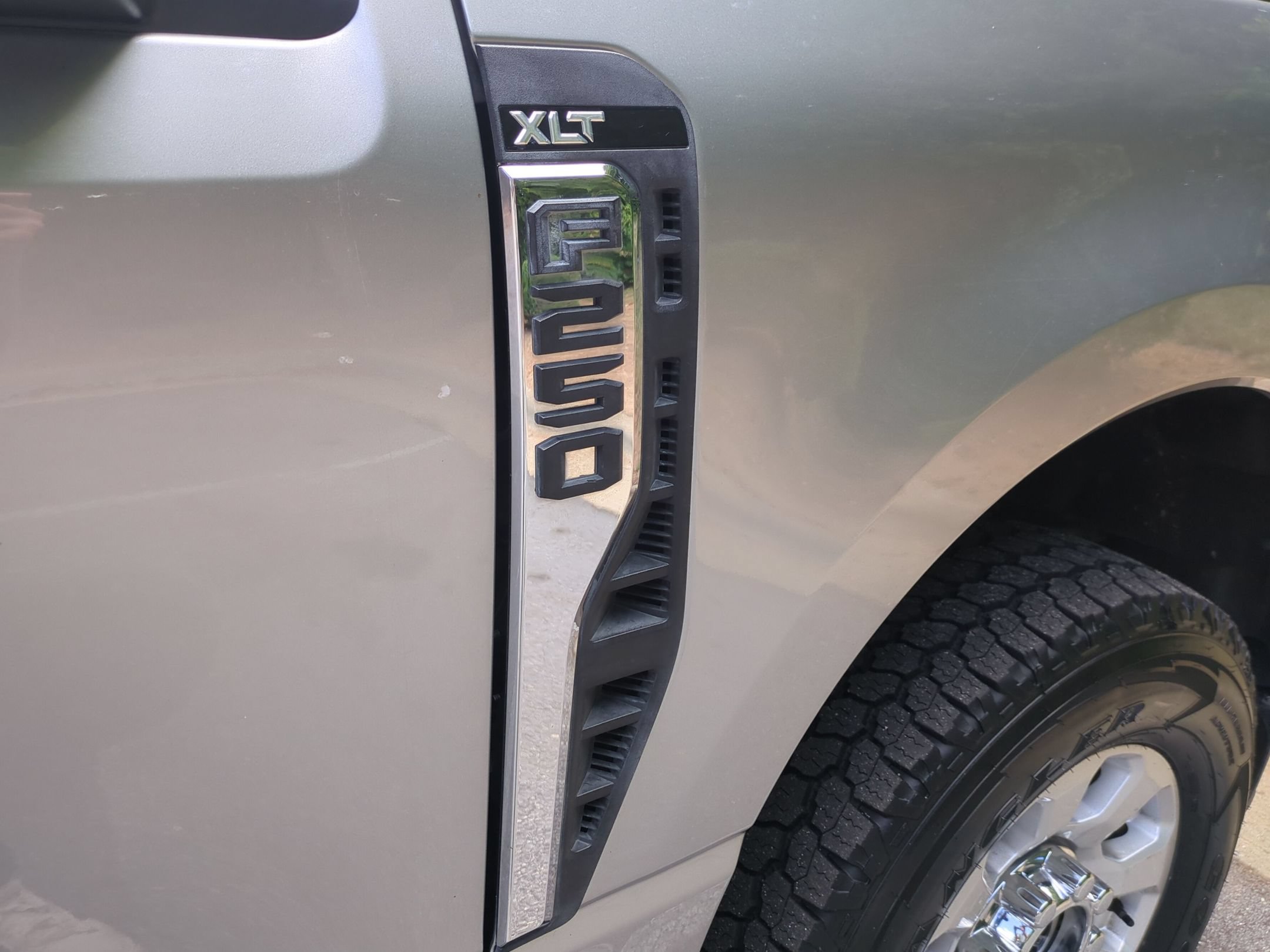 Certified 2024 Ford F250 XLT AWD/4WD image 35