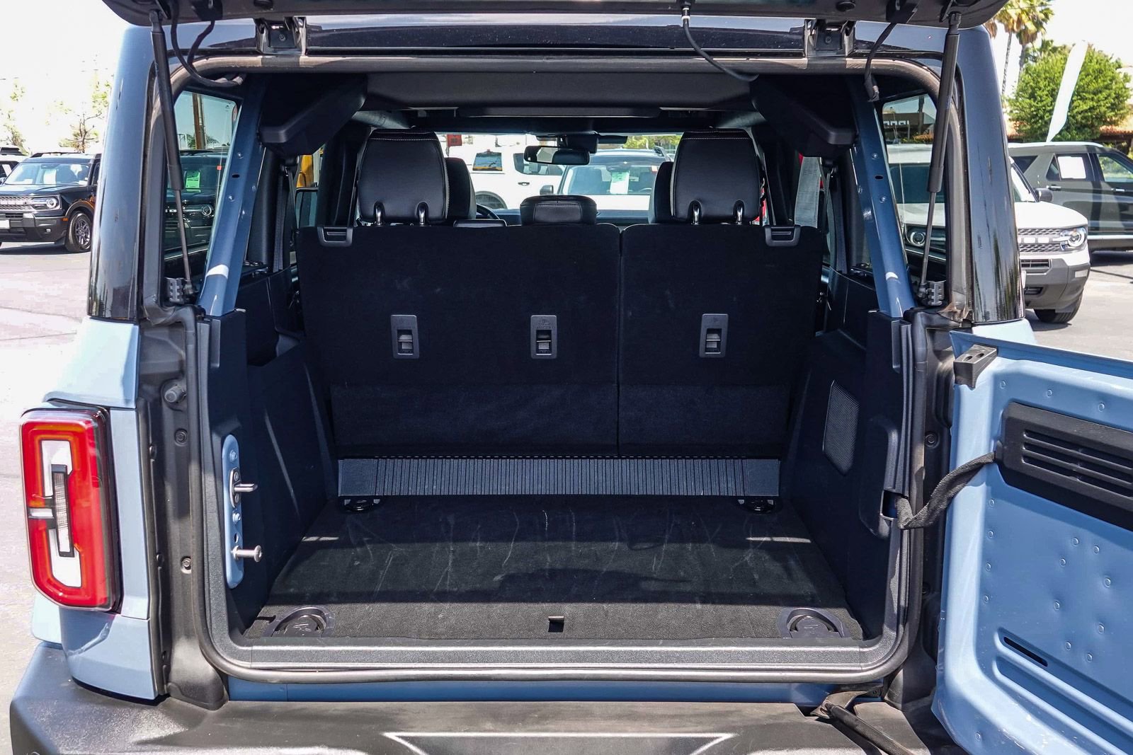 Certified 2025 Ford Bronco Outer Banks AWD/4WD image 25