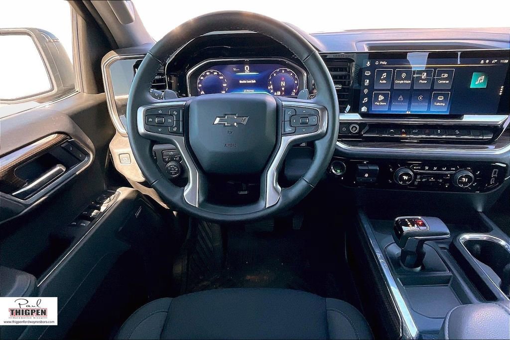 Used 2025 Chevrolet Silverado 1500 RST image 5