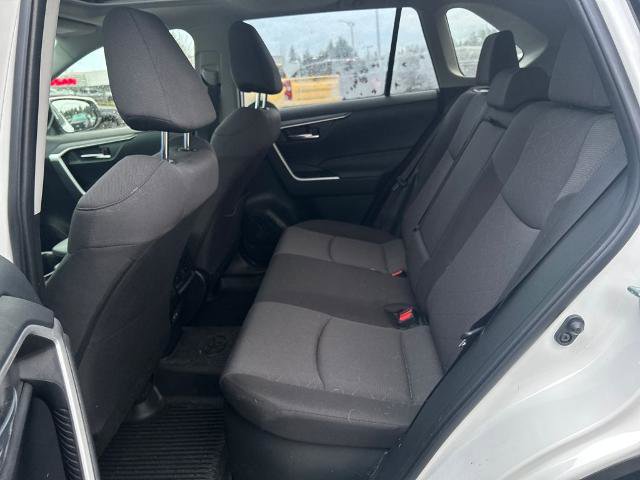 Used 2025 Toyota RAV4 XLE w/ Convenience Package image 9