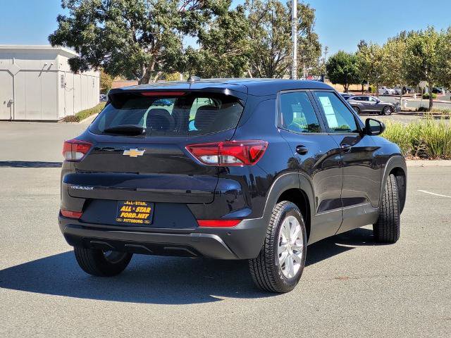 Used 2021 Chevrolet TrailBlazer LS FWD image 4