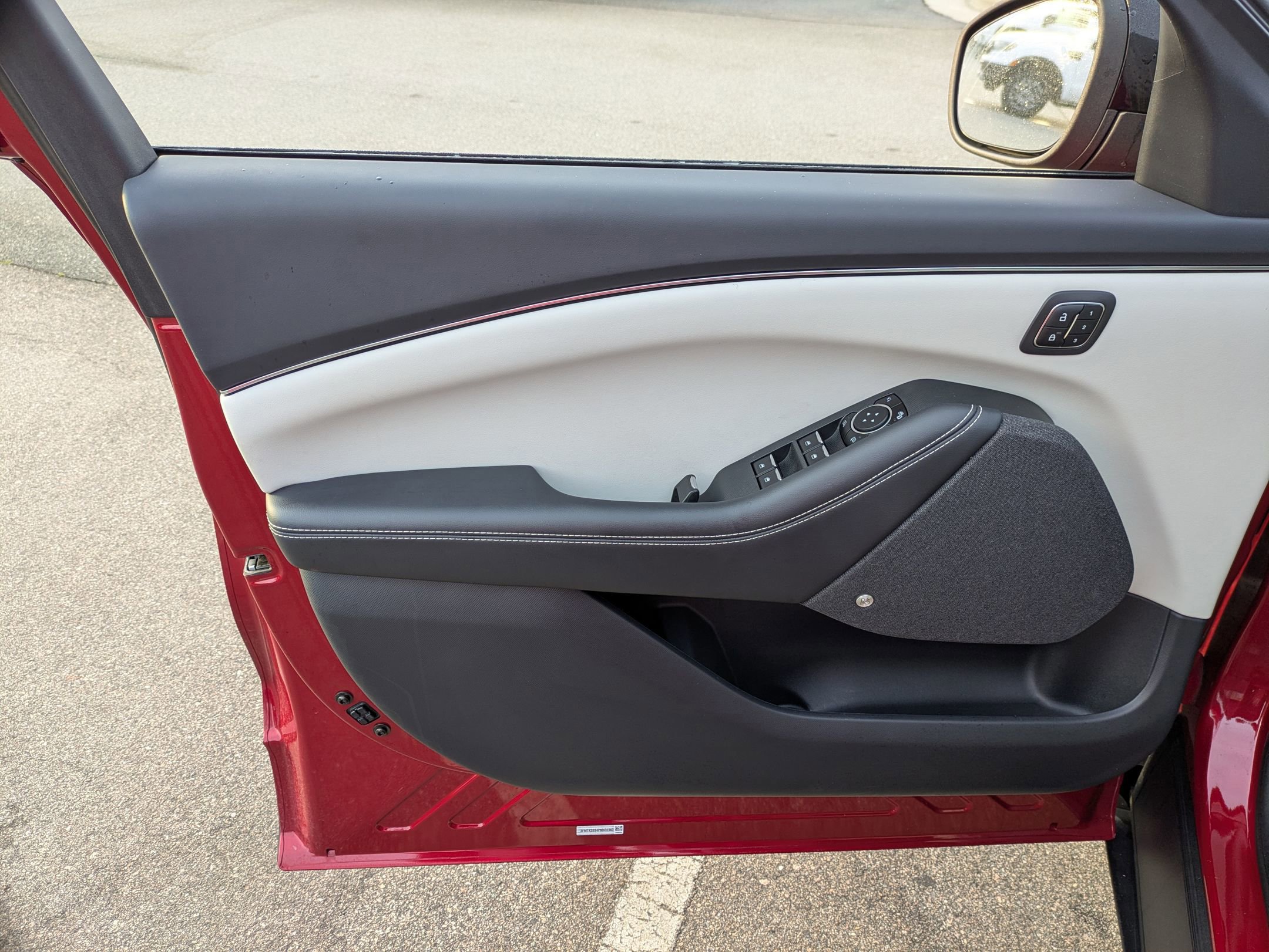 Certified 2023 Ford Mustang Mach-E Premium image 16