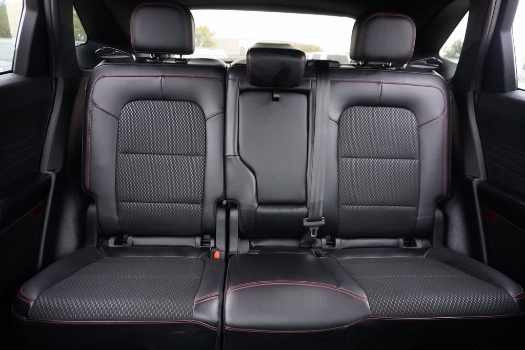 Certified 2024 Ford Escape ST-Line w/ Equipment Group 301A image 22