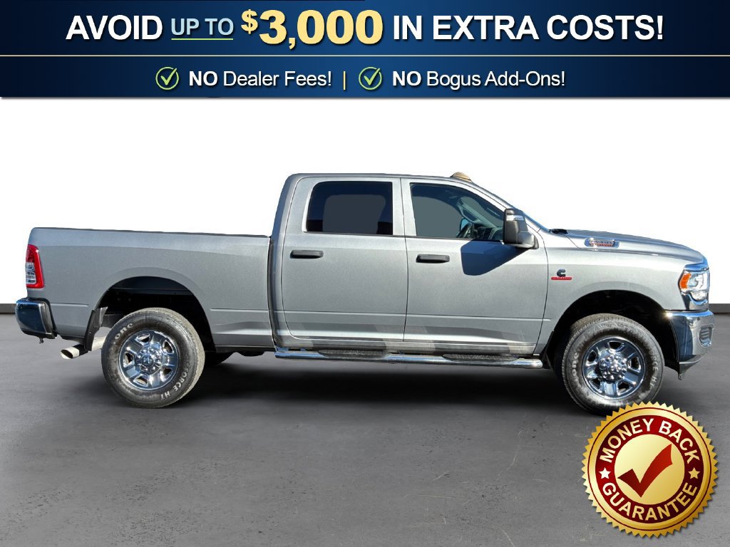 Used 2024 RAM 2500 Tradesman w/ Chrome Appearance Group AWD/4WD image 8