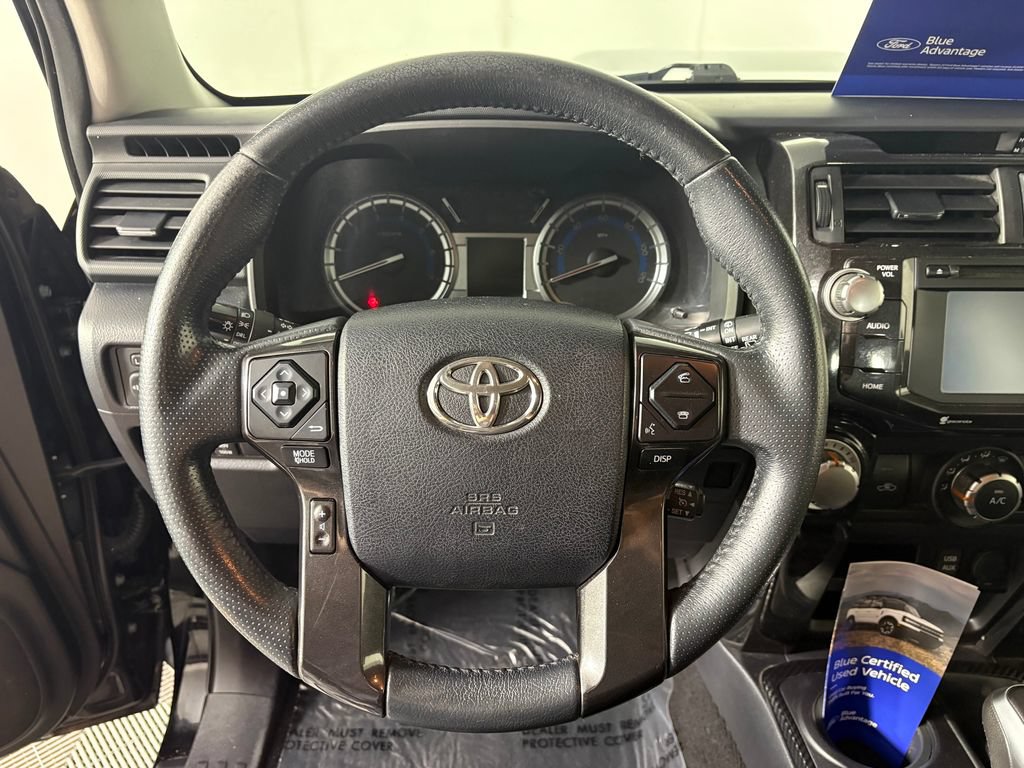 Used 2018 Toyota 4Runner TRD Off-Road w/ TRD Performance Package AWD/4WD image 15