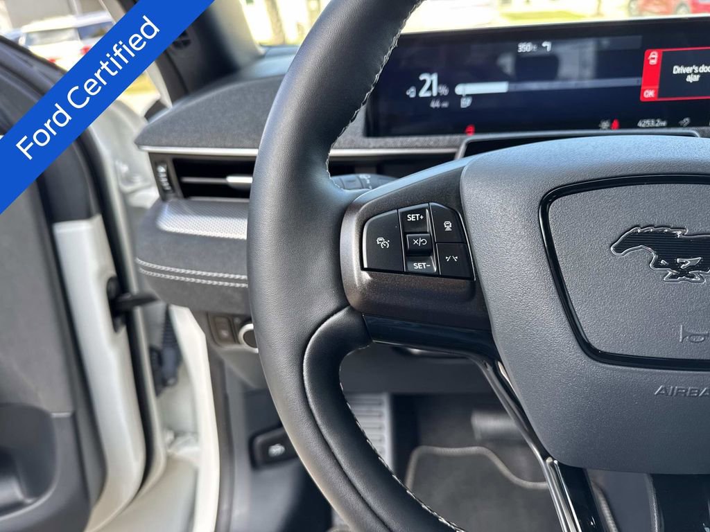 Certified 2025 Ford Mustang Mach-E GT image 24