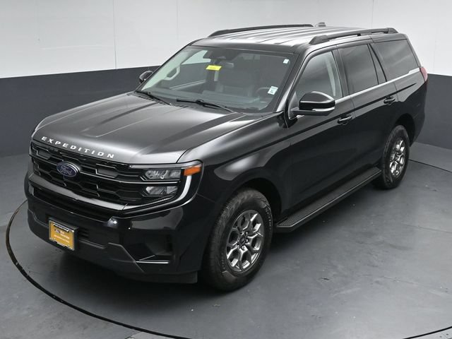 Certified 2026 Ford Expedition Active AWD/4WD image 45